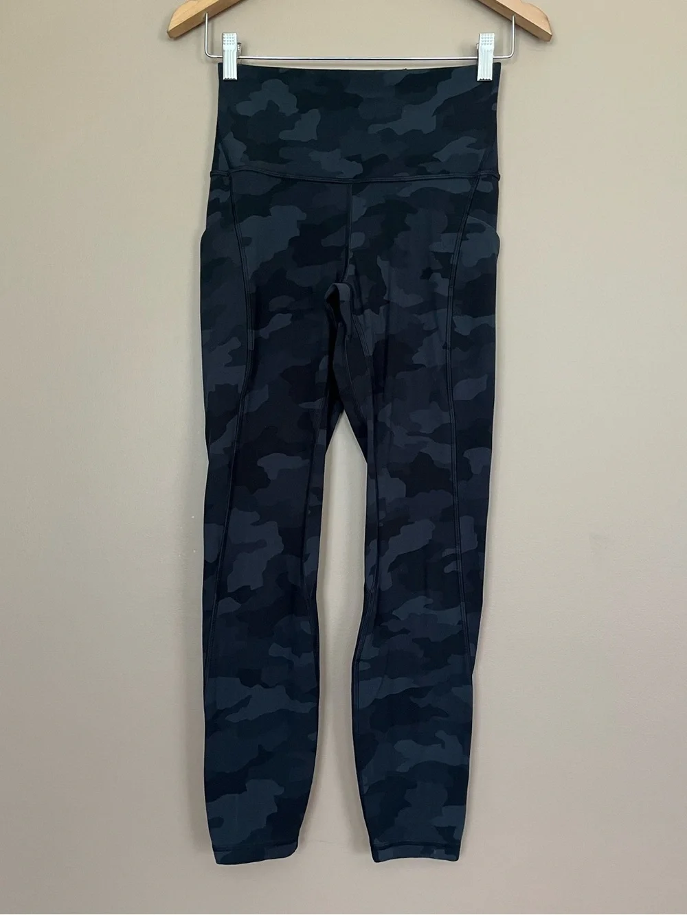 {Lululemon} Align High Rise Pant with Pockets 25